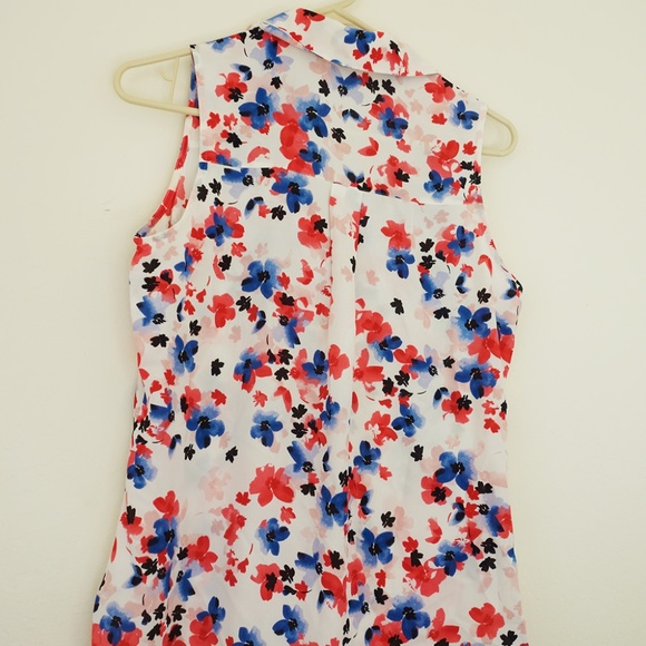 Floral Express Blouse - Jazz up your work wardrobe - Picture 2 of 2